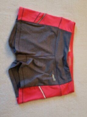 Avia Athletic Stretch Bike Shorts Gray Orange Side Pockets Reflective Size S